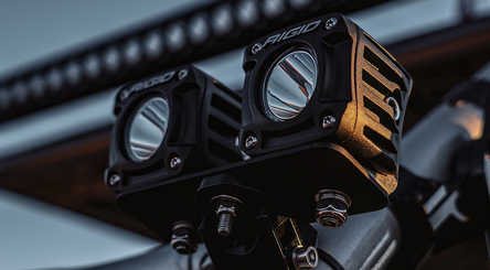 Rigid revolve pod lights