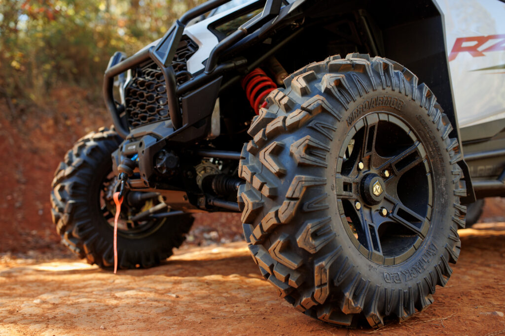 WebLarge_JPG-2024-orv-rzr-xp-sport-whitelighting-image-detail-LG1_7402